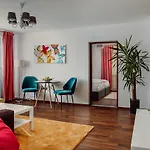 Coolis Apartments Sirul Livezii
